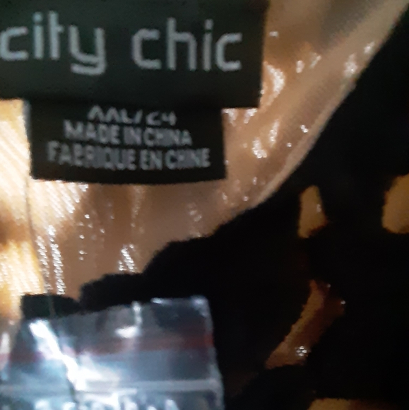 Peplum Top xxl(size 24) NWT - Picture 5 of 6